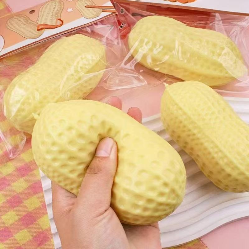 Peanut Stress Ball Crunchy Squeeze Bal Squishy Toy Simulated Peanut Squeeze Stress Relief Buttery-Soft Feel Asmr Sensory Adults