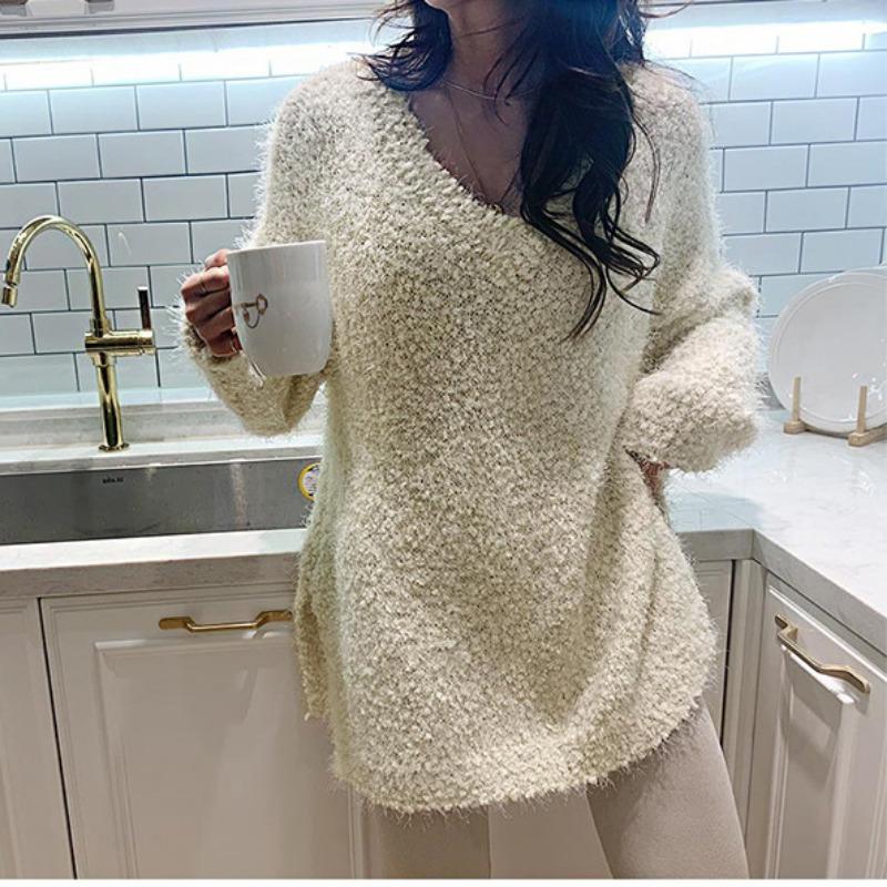 Loose V-neck Solid Color Casual Sweater for Women  Autumn and Winter New Women's Top