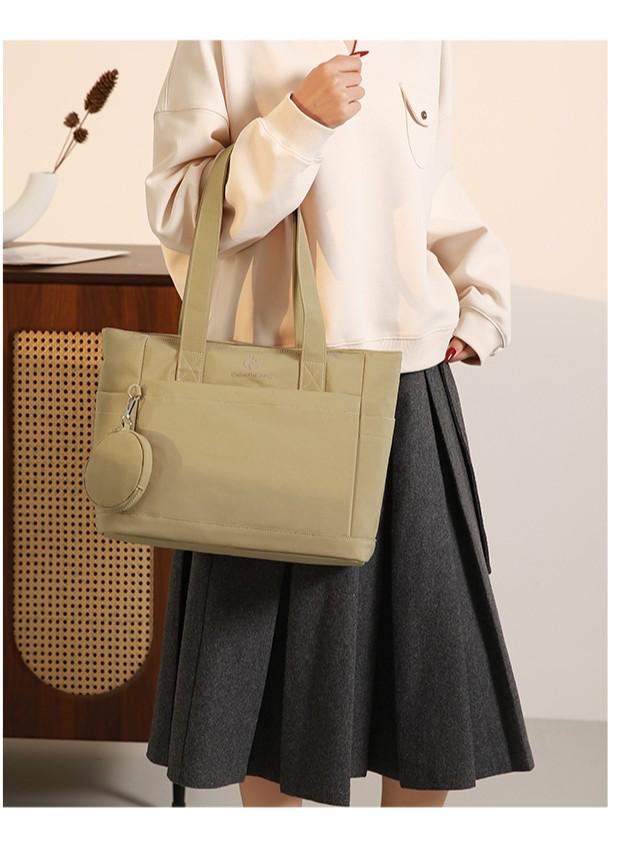 Japanese-Style Lightweight Casual Tote: Versatile Single Shoulder and Handheld Bag for Everyday Use