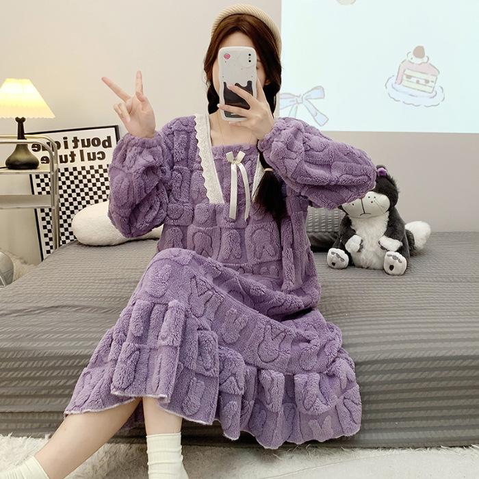 

Уютная ночная сорочка из жаккардового флиса с кружевной отделкой - Большой размер, с длинным рукавом, средней длины для осенне-зимнего комфорта M