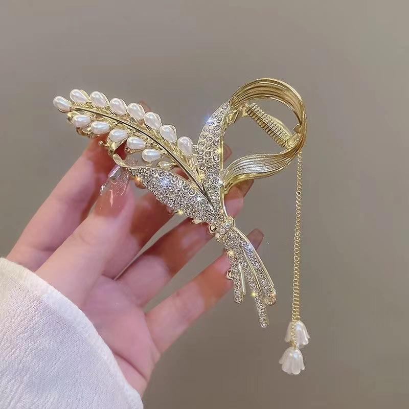 Pearl Flower Tassel Hair Claw Clip Ponytail Hair Clip Shark Clip Korean Exquisite Women Hair Accessories Fashion Headdress