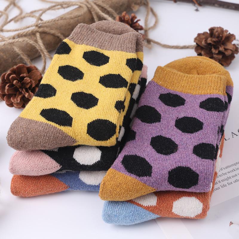 5 Pairs Autumn And Winter Thickened Diamond Curry Mid-Calf Socks Warm Women's Socks Stacked Socks Wholesale Wool Socks Diamond Retro Terry Socks