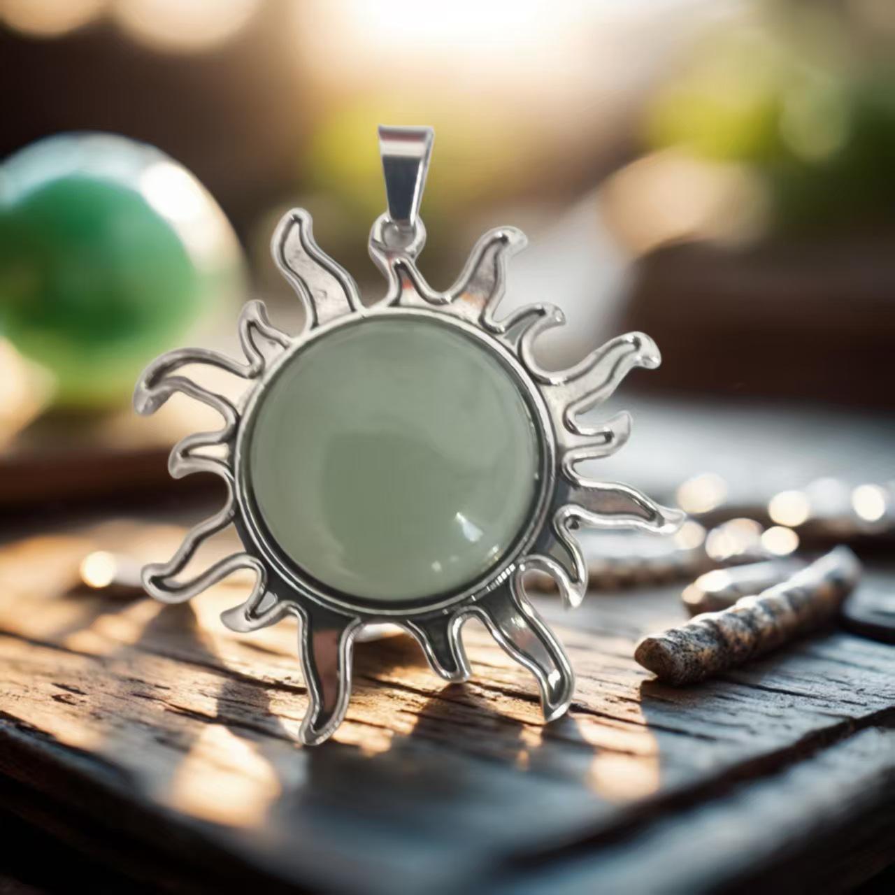 

Amethyst Tiger Eye Sun Pendant Necklace with Retro Stone Beads