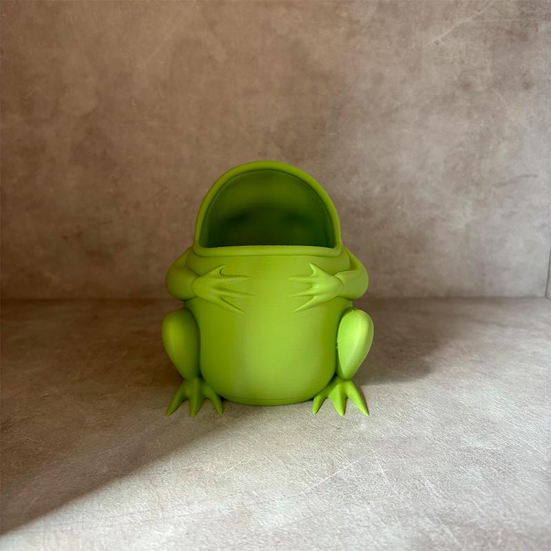 Cute Frog Flower Pot Succulent Plant Pot Plastic Planter Desktop Ornament Pen Container Home Garden Decoration