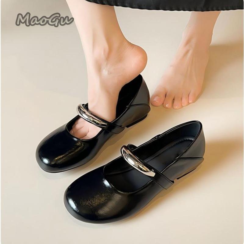 

Fashion Silver Black Leather Metal Decor Women s Mary Janes Slip on Height Increasing Mid Heel Pumps Office Ladies Elegant Shoes Fashion 42 чёрный