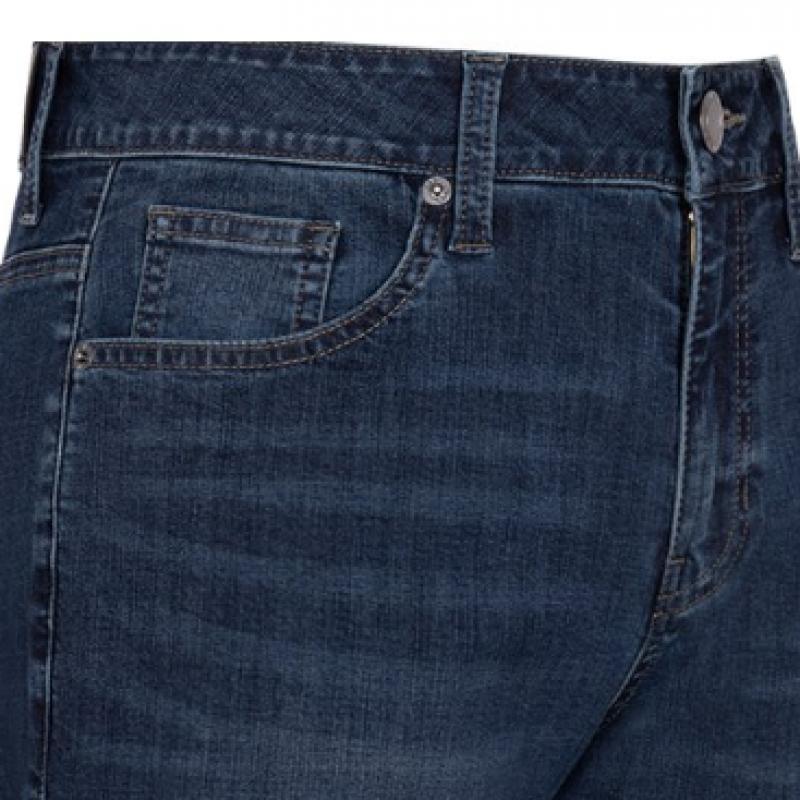 Guess Men S Cool Touch D Tone Slim Straight mq2D9030