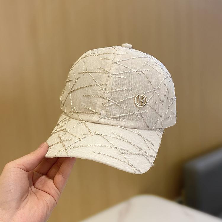 Women's Hat Breathable Mesh Baseball Hat Outdoor Sunscreen Versatile Duck Tongue Hat Summer