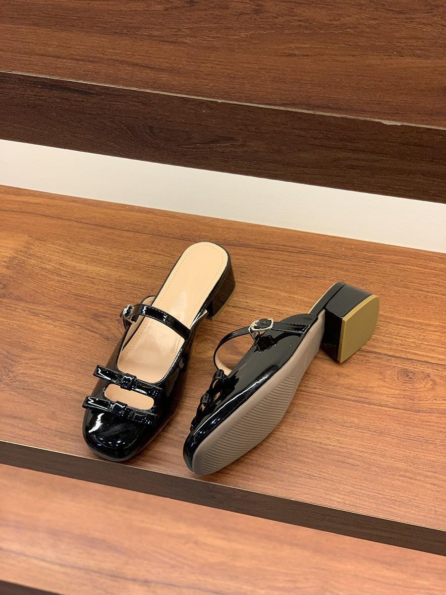 

Туфли-полусапожки на толстом каблуке, черная нишевая сумка, женская обувь, носить 2025, новая весенняя мода, полусапожки Мэри Джейн 40 чёрный