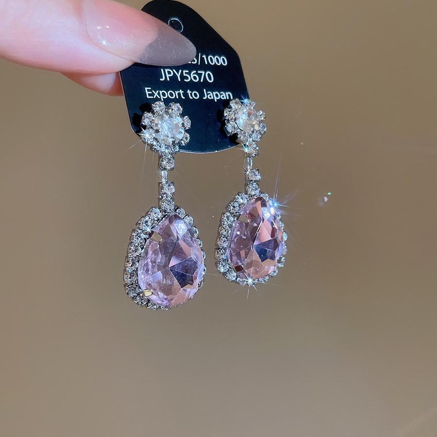 Серебряная Игла Ретро Геометрические Серьги-Гвоздики с Стразами в Форме Капли Воды - Роскошные Высококлассные Серьги для Изысканной Моды.