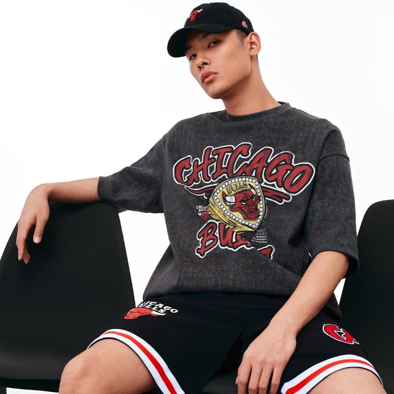 JACK&JONES NBA Chicago Bulls Letter Graphic Loose-Fit T-Shirt