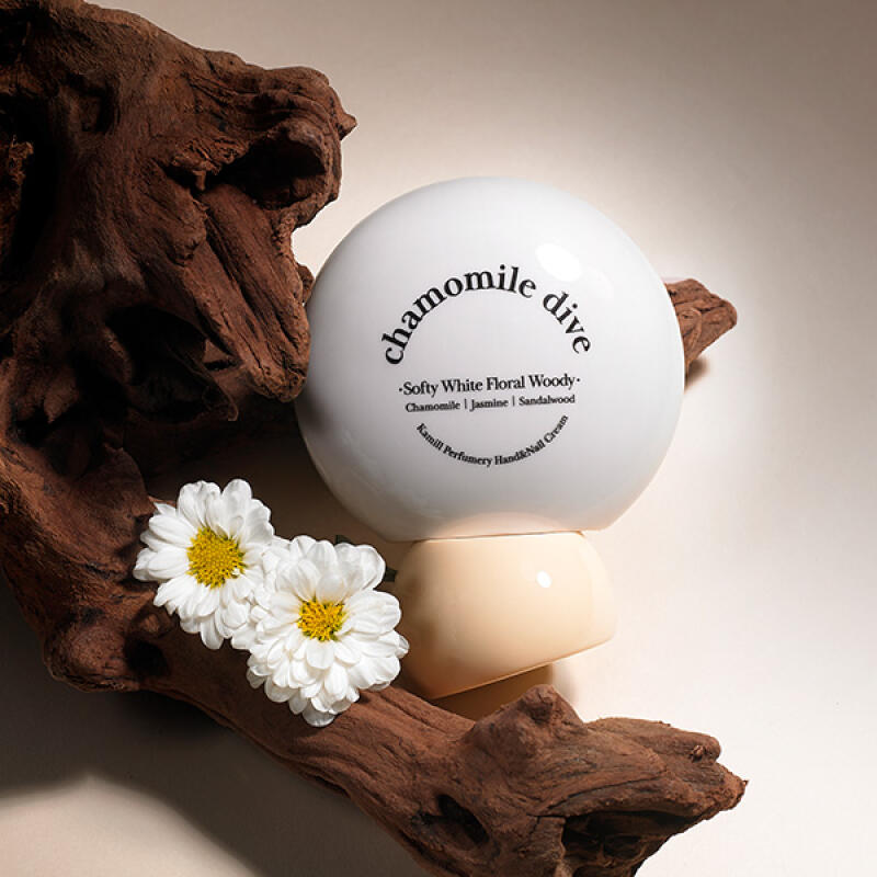 Парфюмированный крем для рук и ногтей Chamomile Dive 50 мл