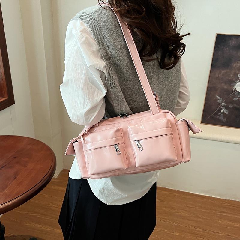 Bag women's large capacity 2025 new winter fashion high-end single shoulder underarm bag foreign style women's hand-held large bag
