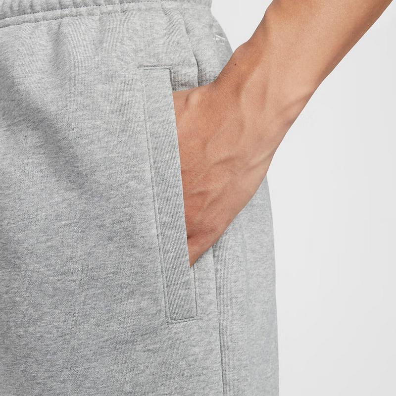 Nike Dri-FIT Standard Issue Breathable Quick-Dry Knitted Solid Color Comfortable Versatile Basketball Shorts Men Shorts Gray FZ0217-063