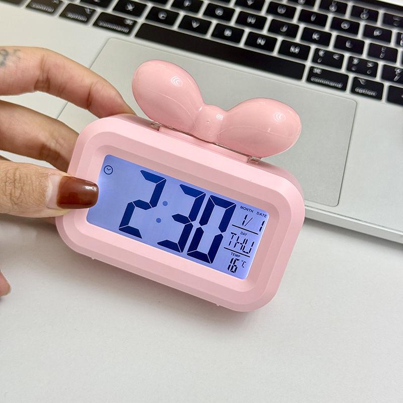 LED Digitaluhr Schleife Temperaturerkennung Wecker Niedliches Geschenk Mit Nachtlicht Mini Schreibtisch