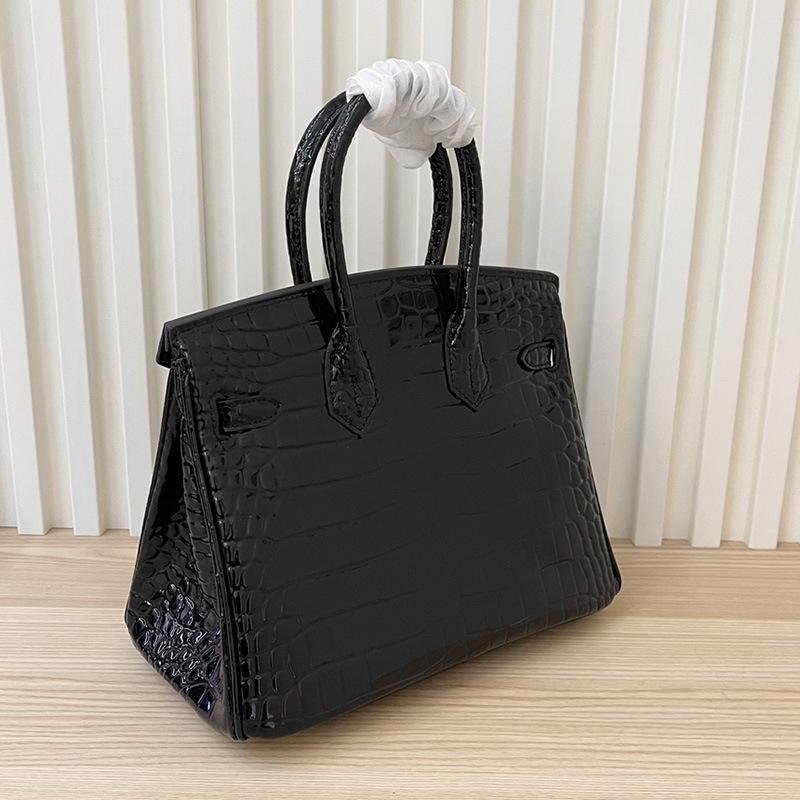 2025 New first-layer cowhide crocodile pattern, cross-border fashion genuine leather women's bags, handbags, shoulder messenger bags