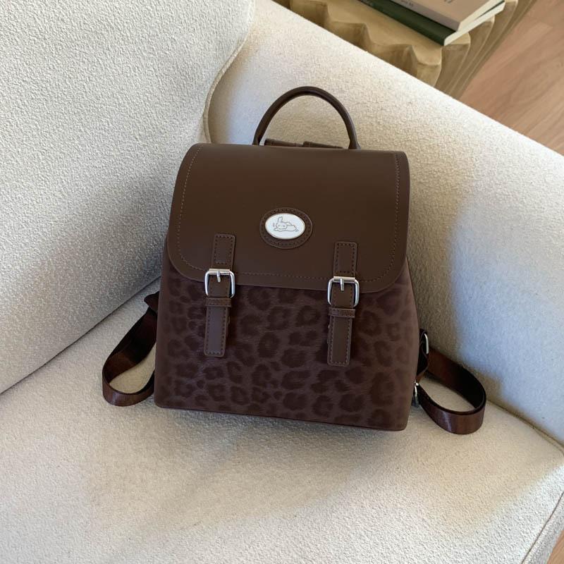 

Casual fashion backpack women s 2025 autumn new student simple trend bag women s multi-purpose small fresh schoolbag