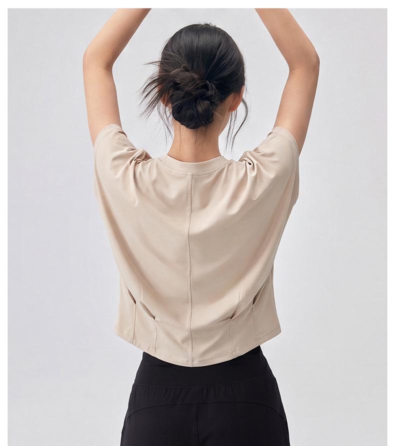 Vielseitiges Sommer-Spandex-Fledermausärmel-T-Shirt mit gerüschtem Saum