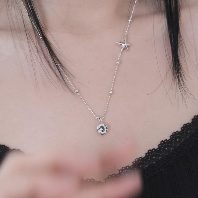 reinheart Dreaming starfish necklace