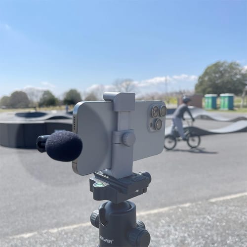 USB-C Smartphone Windproof Microphone (V/H Angle Mini Microphone) USB-C Interface for iPhone and iPad/Android Smartphones with USB Type-C Connector fo