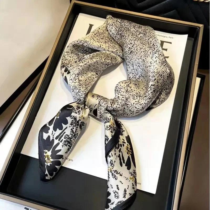 New Small Square Scarf Retro Three-dimensional Printing Silk Scarf Decoration Simulation Silk Scarf Headscarf Multi-purpose