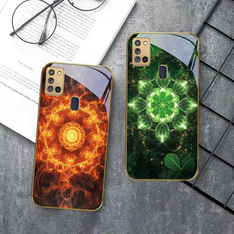 Blooming Golden Mandala For Samsung A 31 32 A33 A34 35 14 A15 13 16 25 26 50 52 53 54 55 56 70 71 72 73 Golden Glass Phone Case