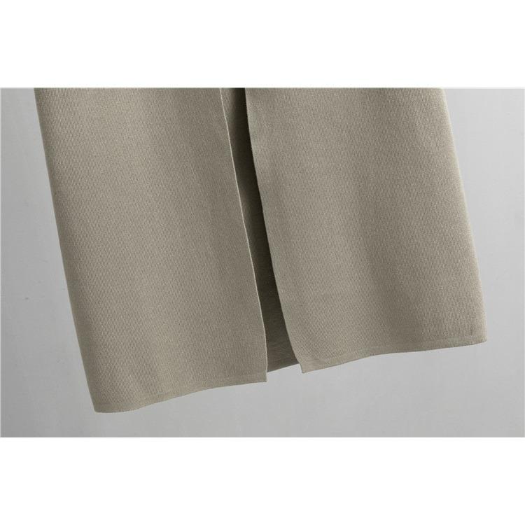 IHUASU Spring and Autumn Laid-back Style Knitted Set, Sleeveless Vest, Sweater, Cardigan and Trousers, Three-piece Set