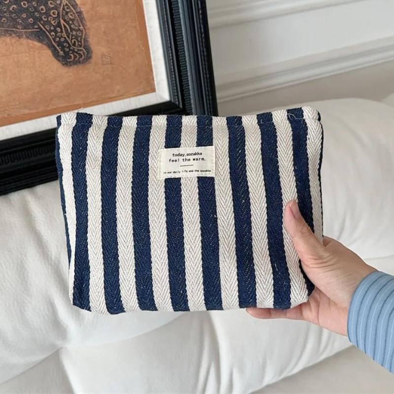 Stripe Canvas Cosmetic Bag Large Capacity Travel Toiletry Organizer for Women Portable Makeup Storage