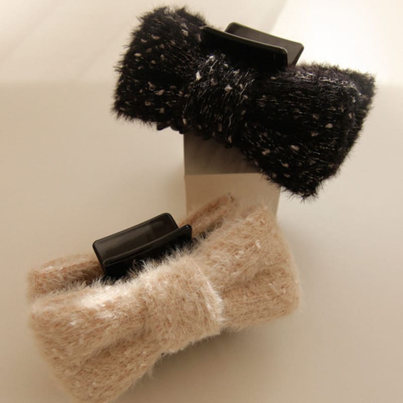 

J.Lauren Mink Fabric Ribbon Single Head Hair Claw Clip H01097 beige