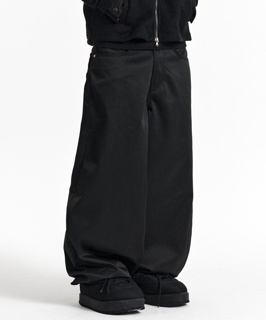 Gicheol Obsidian Coated Balloon Denim Pants (Black)