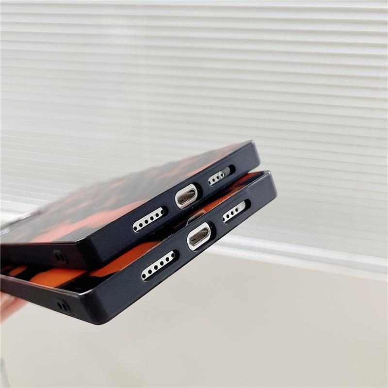 Retro leopar baskı kare telefon kılıfı için Iphone 13 11 Pro 12 12pro Max Se2020 7 8 artı X Xr Xs darbeye dayanıklı kılıf koruyucu kapak
