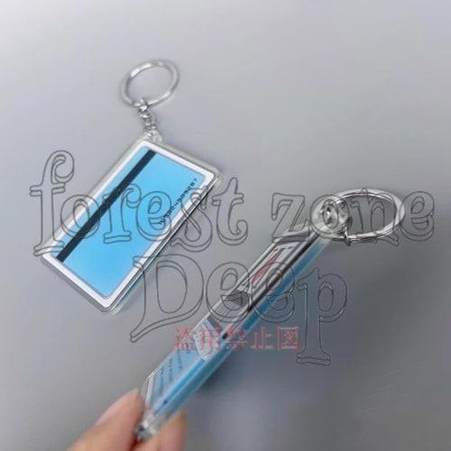 ZWHALYG Hunter x Hunter Licensed Clear Pass Case with Acrylic Strap and Keychain, Killua, Gon, and the Phantom Troupe, 7.2cm, Highly Finished, Perfect