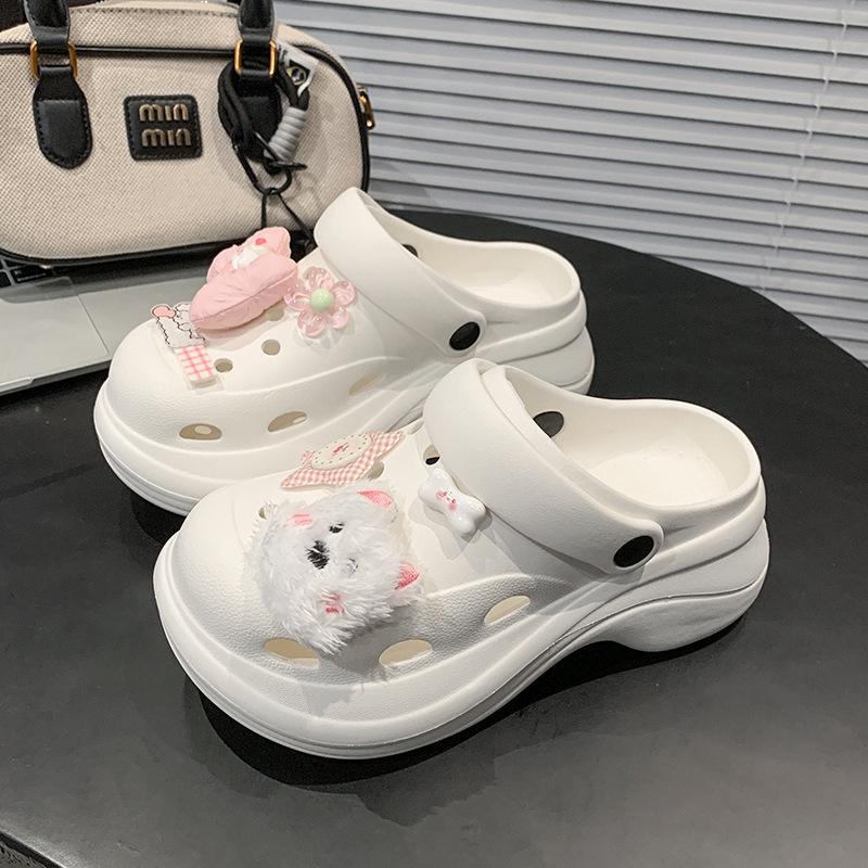 Stepping On Shit Hole Shoes Women Wear Outside the Summer of 2025 New Beach Leisure Thick-soled Daily Bag Head Cool Slippers