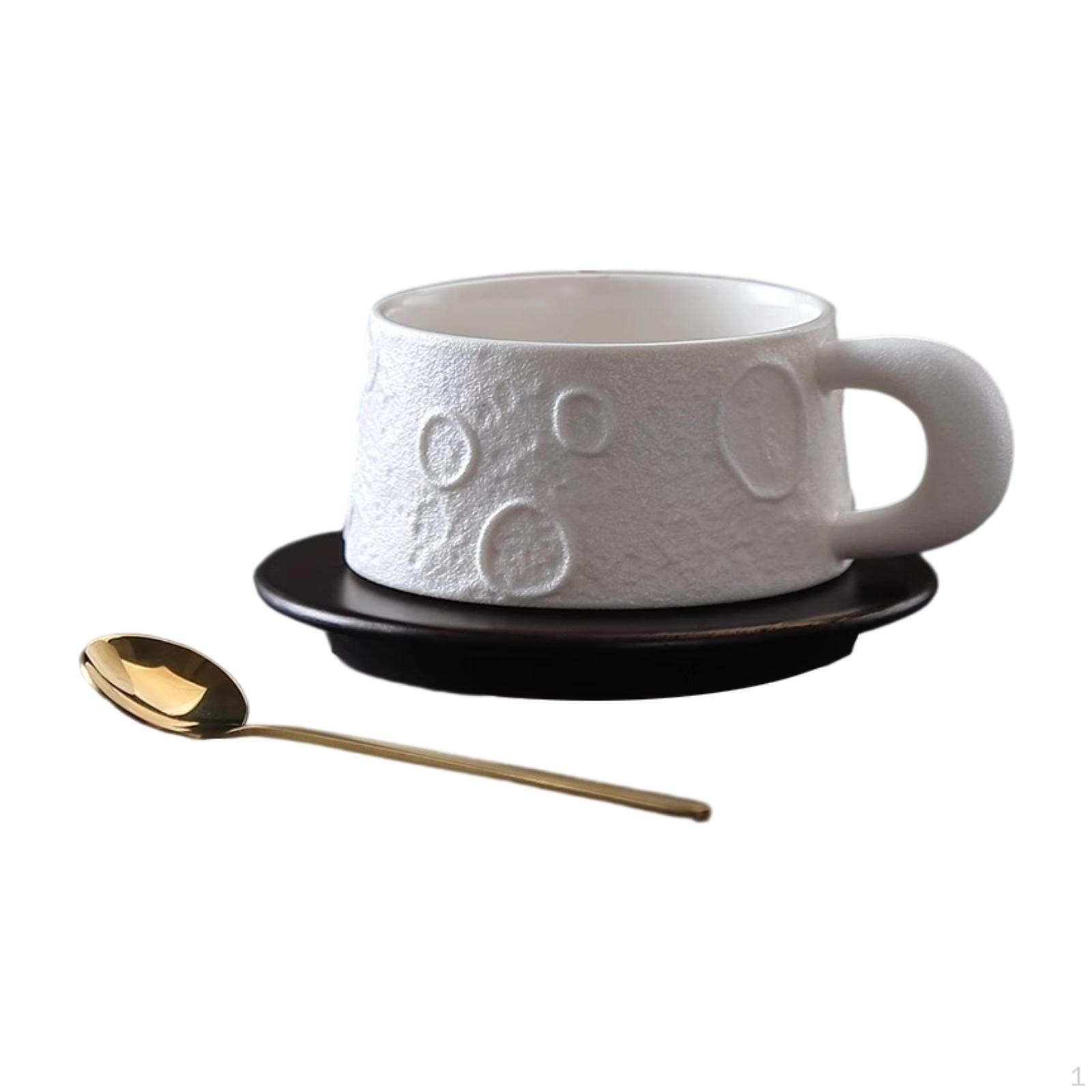 

Cappuccino Mug with Smooth Finish, Comes Saucer and Spoon for Tea Time чорний
