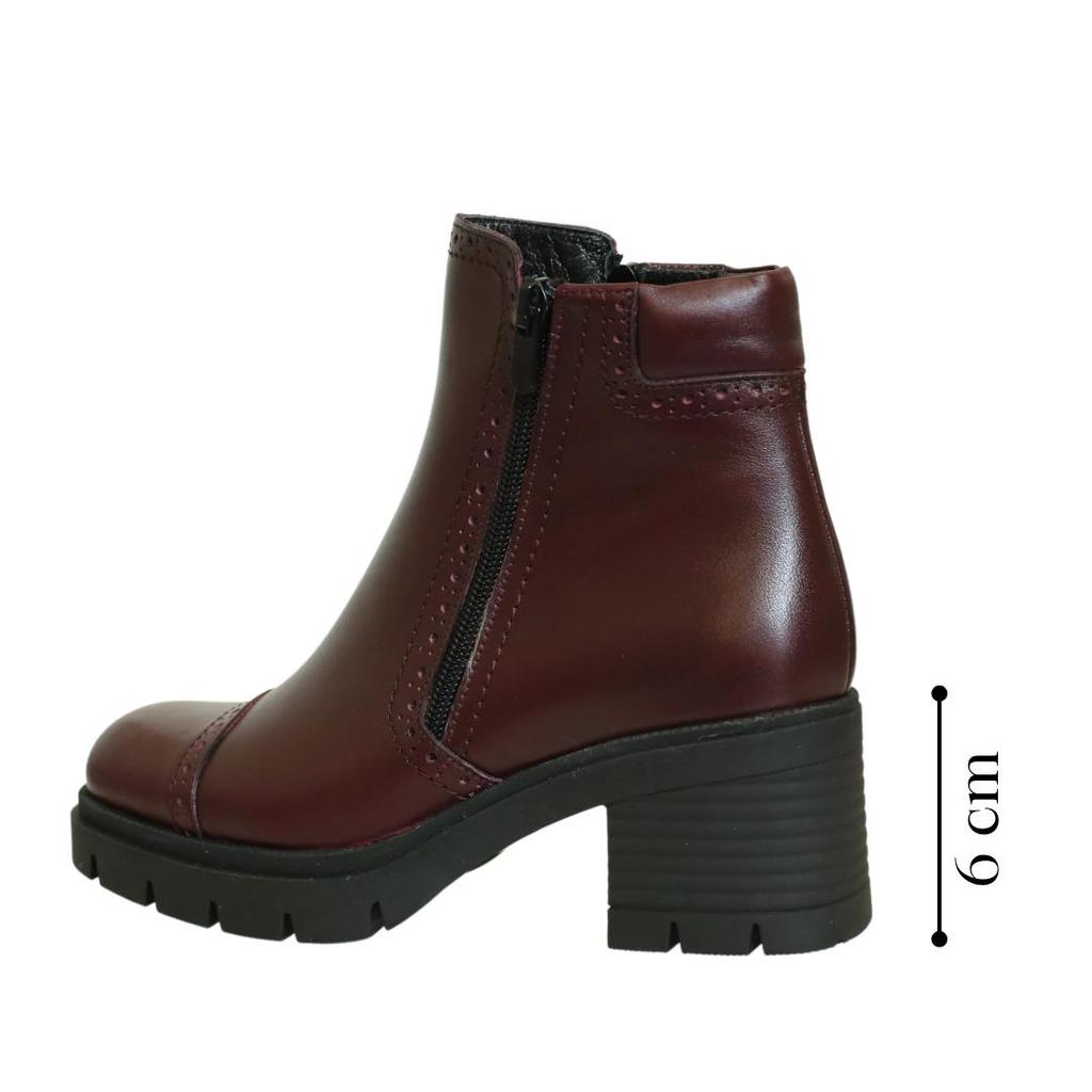 Damen Stiefel aus echtem Leder mit hohem Absatz