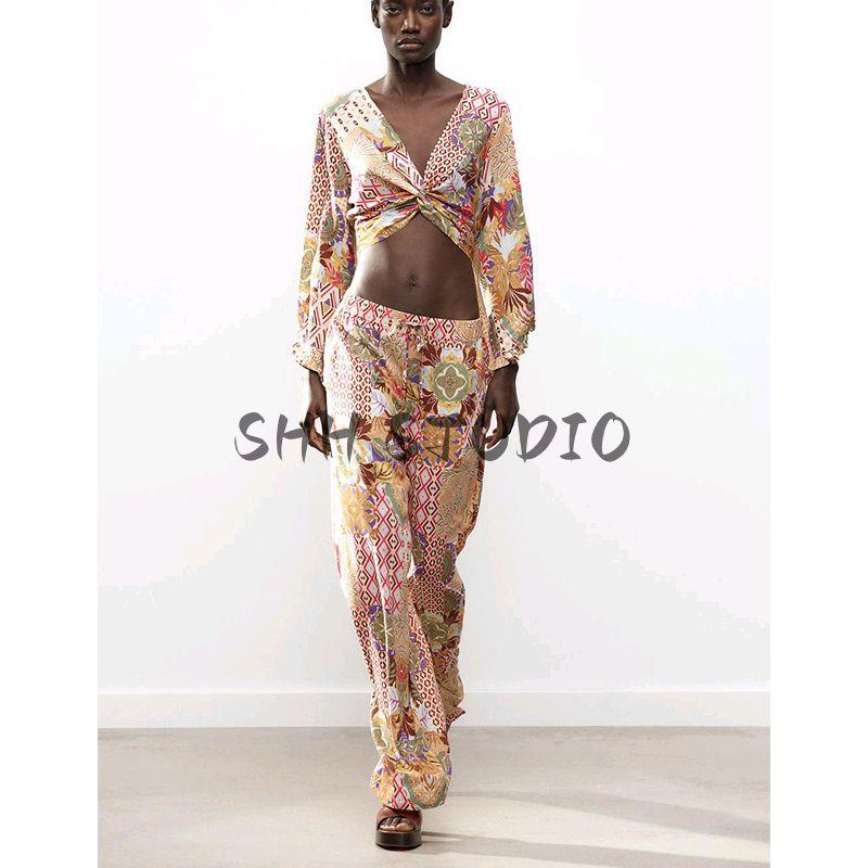 Holiday Style Print Long Sleeve V-neck Top 2880210 Print Loose High Waist Casual Trousers 2883210