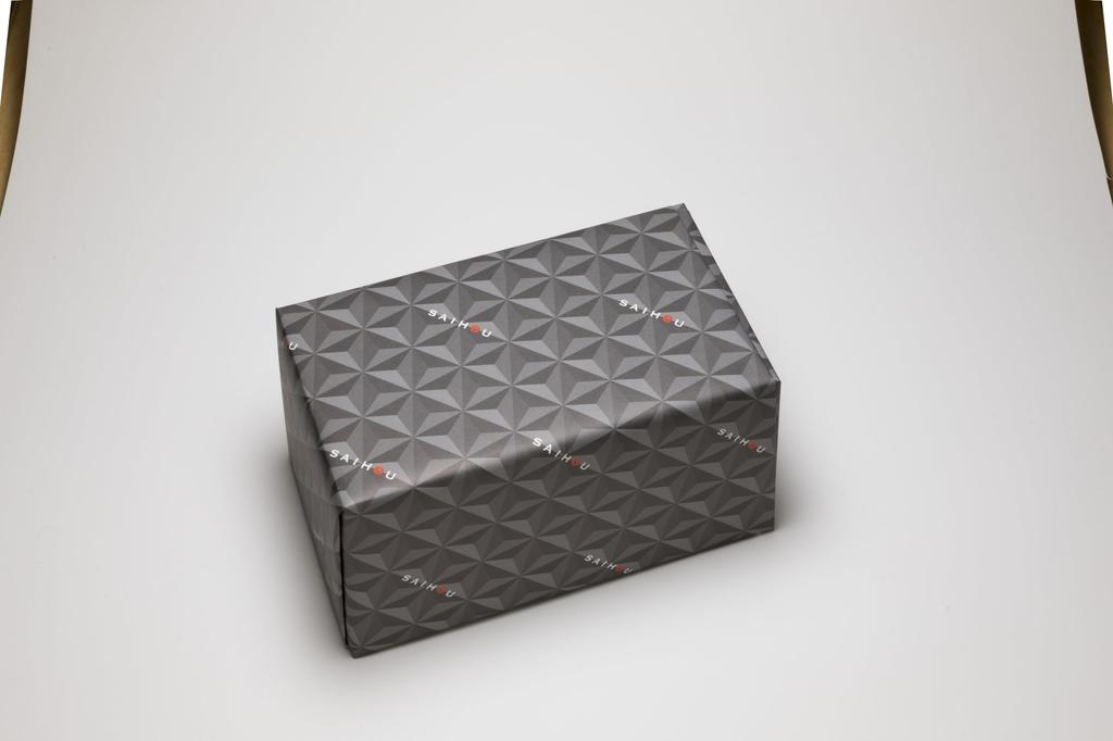 Glass Workshop Saiho Edo Kiriko Glass Wine Beer Cup with Stem Grape Pattern Purple Made In Japan In Wooden Box Glass Kiriko Gift Gift Wrapping