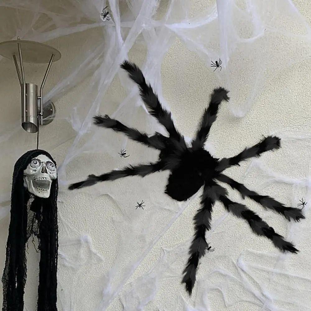 Realistic Halloween Plush Spider Creative Halloween Decoration Gift Giant Fake Spider  Plush Toy