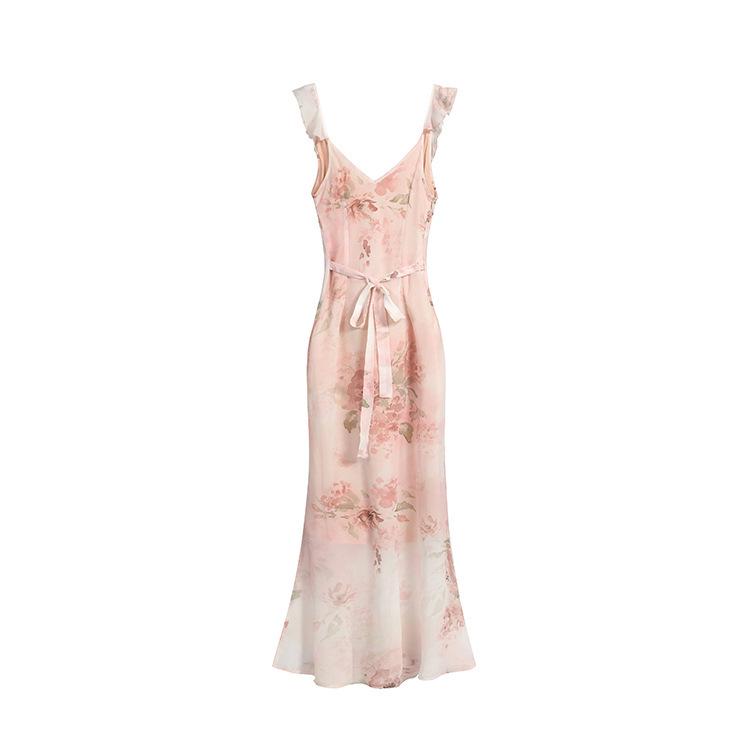 French Floral Print Dress, Spring/Summer 2026 – Elegant, Waist-Cinching, Slim-Fitting, Long Skirt.
