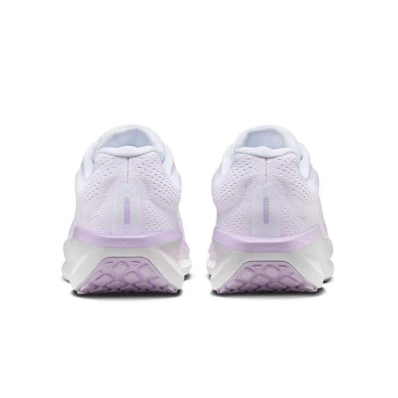 Nike Women's Winflo 11 Running Shoes