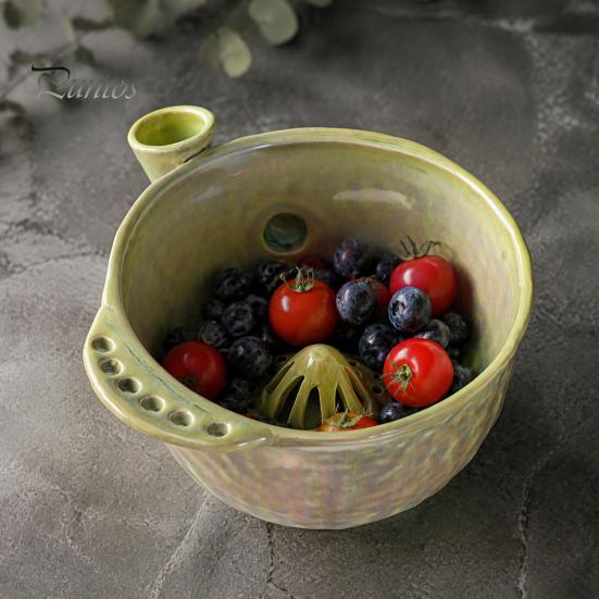 Vegetable Cleaning Basin Ceramic Berry Washing Bowl with Drainage Hole, 360 Degree Self Strawberry Tool Rinsing Fruit Rinse Bowl, Fresh Strainer