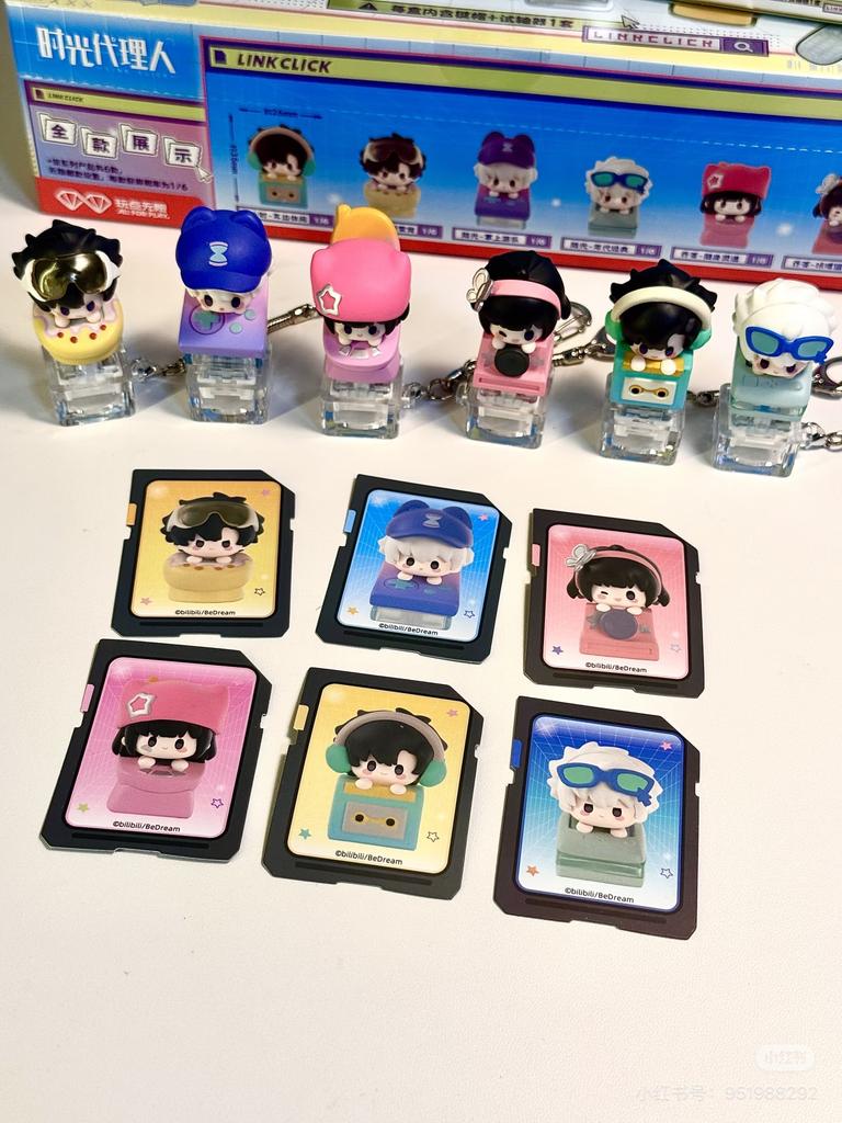 Link Click Retro Trend Series Original Keycap Blind Box Trendy Doll Desktop Ornament Collection Toy Valentine Gift
