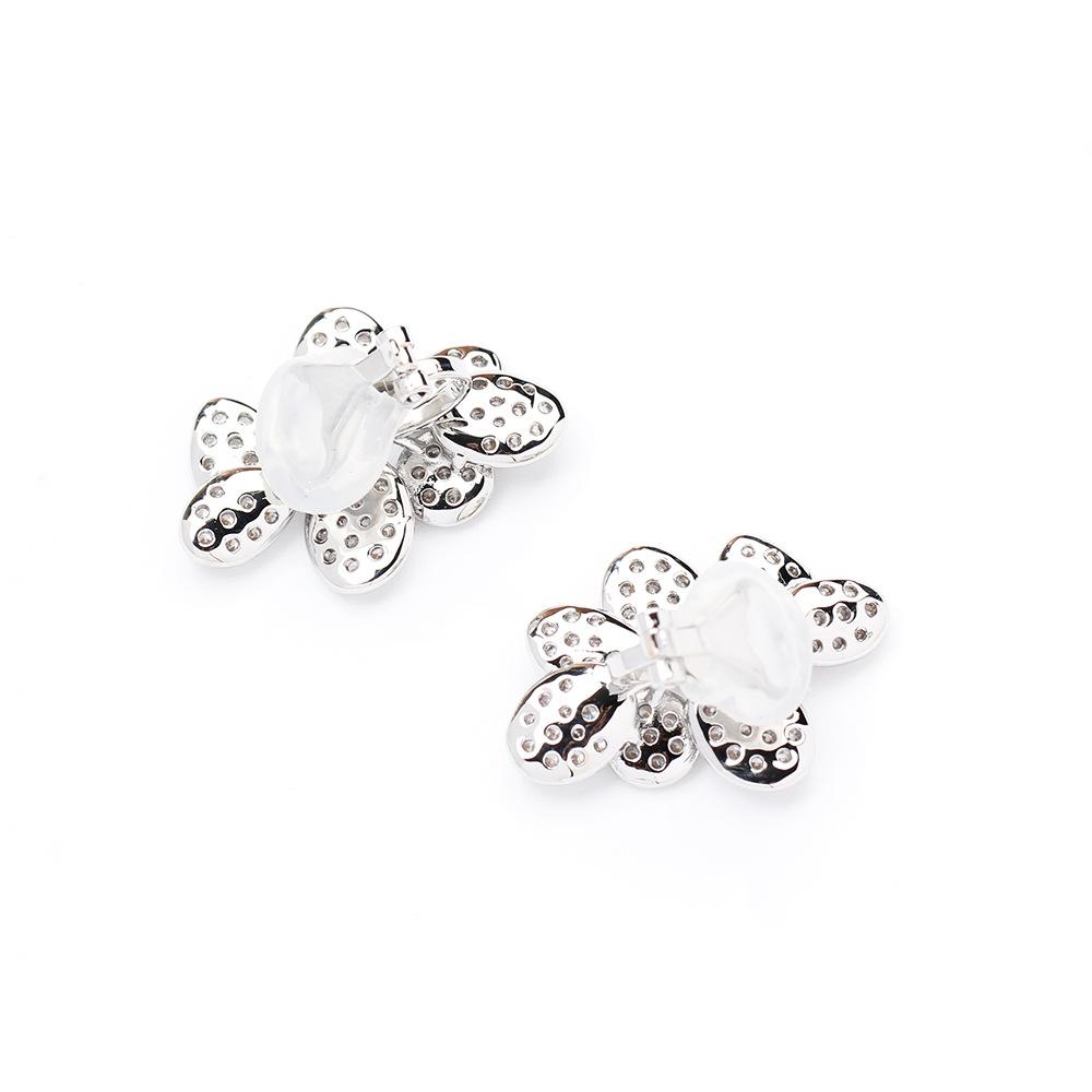 European and American exquisite niche micro-inlaid zircon petal earrings gold-plated and versatile, light luxury without ear piercings, ear clips, ea