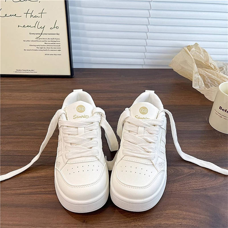 2025 autumn new breathable versatile little white shoes for women ins tide students flat-bottomed leisure sports moral training board shoes for women