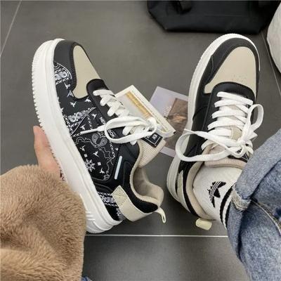 Nuove Scarpe Bianche Invernali All-match Versione Coreana Suola Spessa Scarpe per Coppie Studenti Sneakers Casual Zapatillas Mujer 2024