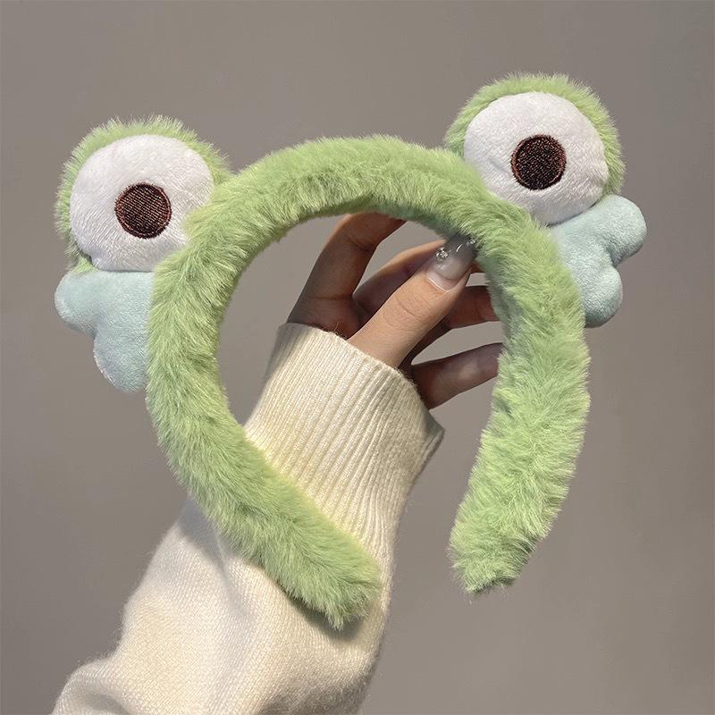 Cartoon Plush Headband: Cute Hair Accessory for Women & Kids, Perfect for Face Washing