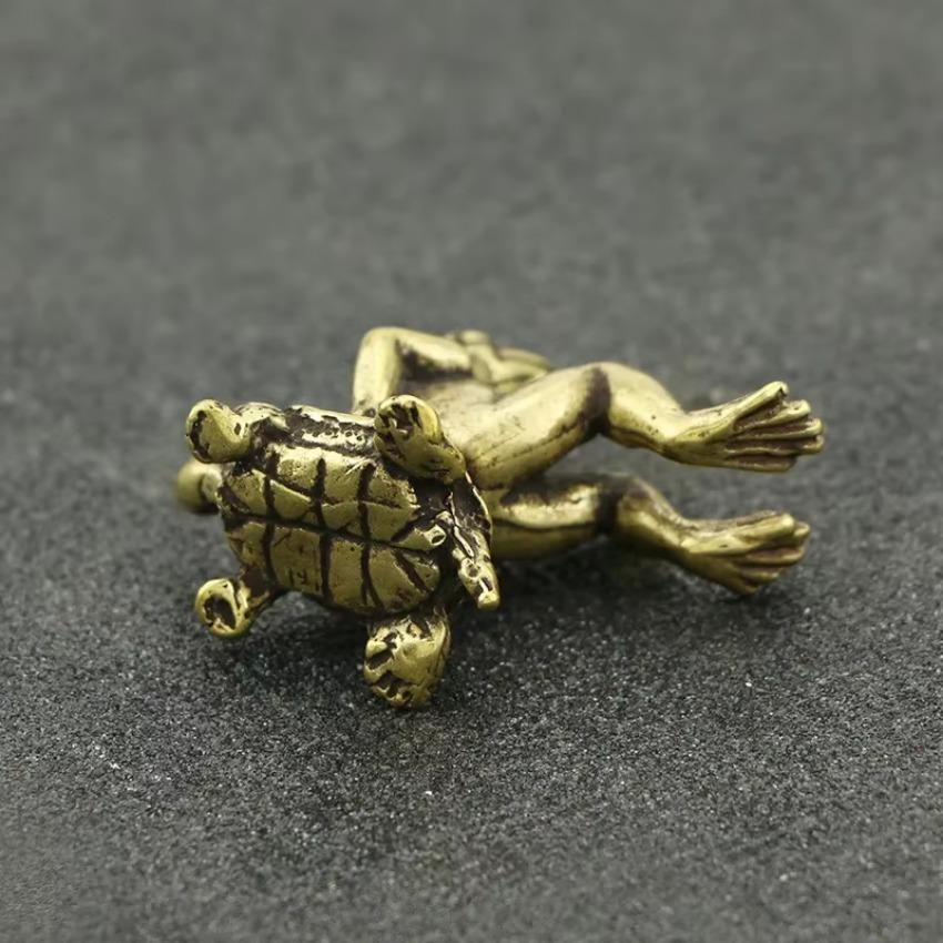 Antike Spiel Messing Schildkröte Frosch Miniatur Statue Dekoration Schreibtischdekoration Heimdekoration Bronzeskulptur Wohnaccessoires