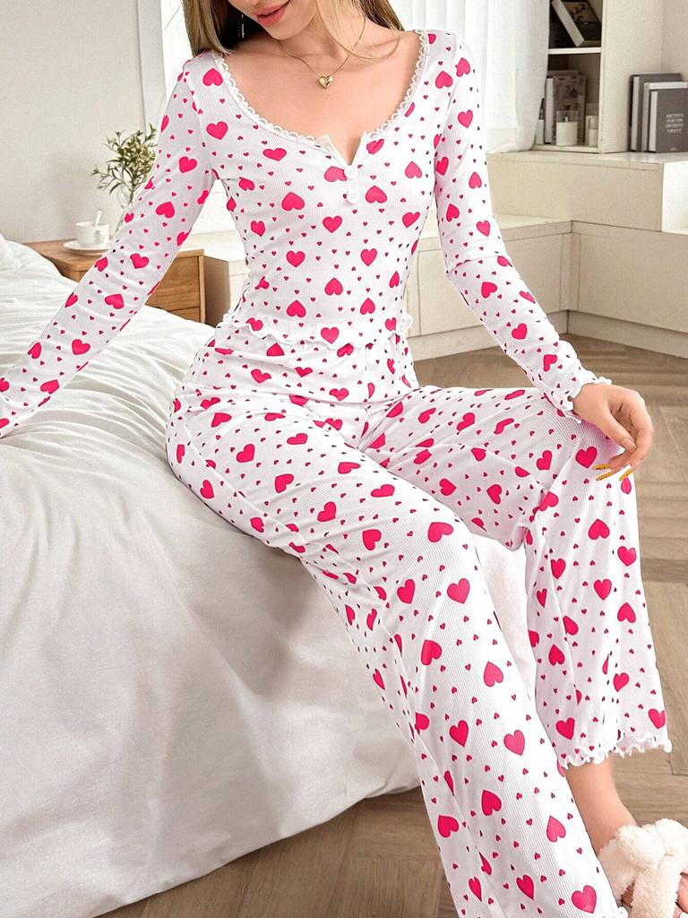 Women’s Heart Print Long Sleeve Top and Pants Pajama Set Two-Piece Loungewear Set Suitable for Outdoor Wear