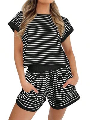 Damski letni zestaw do salonu w paski z krótkim rękawem T-shirt i pasujące spodenki