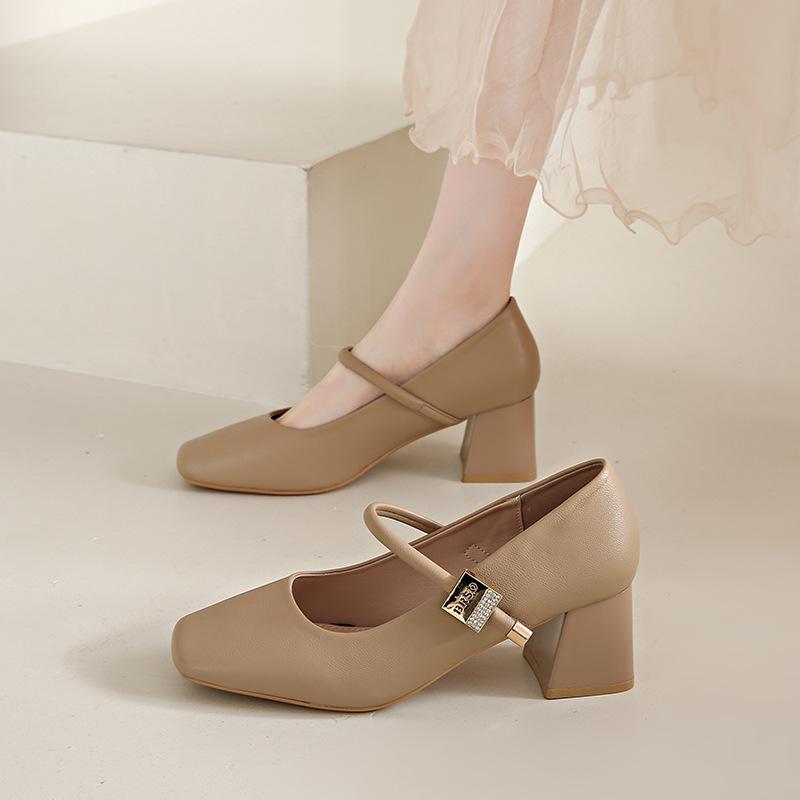 Mary Jane Schuhe 2025 neue koreanische Version dicker Absatz High Heels mit Rock Feenstil modisch und bequem kleine Lederschuhe