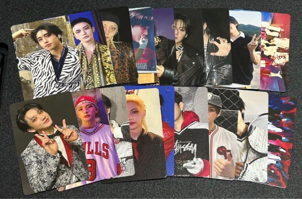 [USED] stray kids KARMA HMV Rakidro Trading Cards A B 18 Types Complete